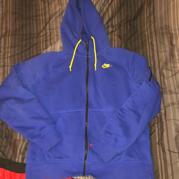 Blue Nike Hoodie - Picture 1 of 4